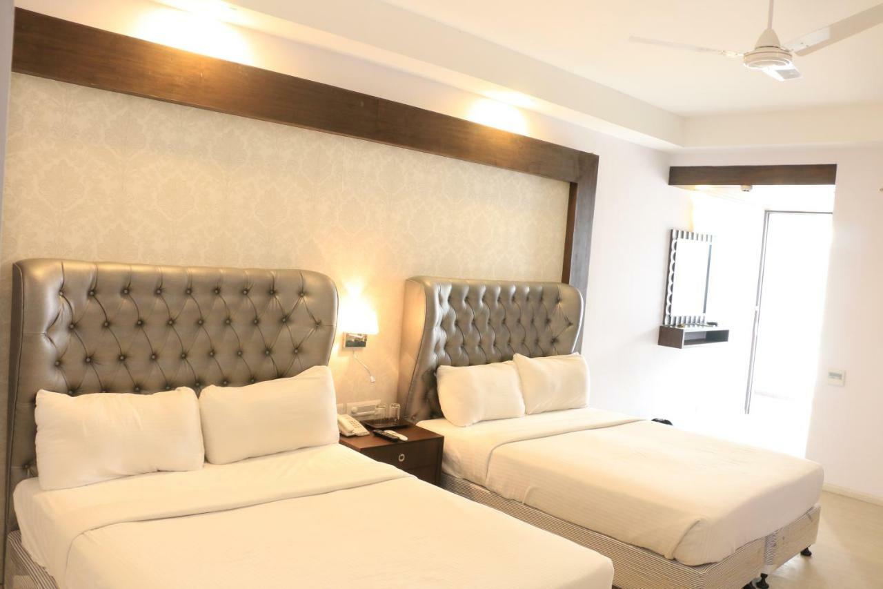 Jalsa Resort Індаур Екстер'єр фото